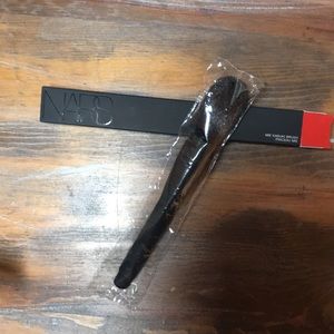 Nars Mie Kabuki Brush